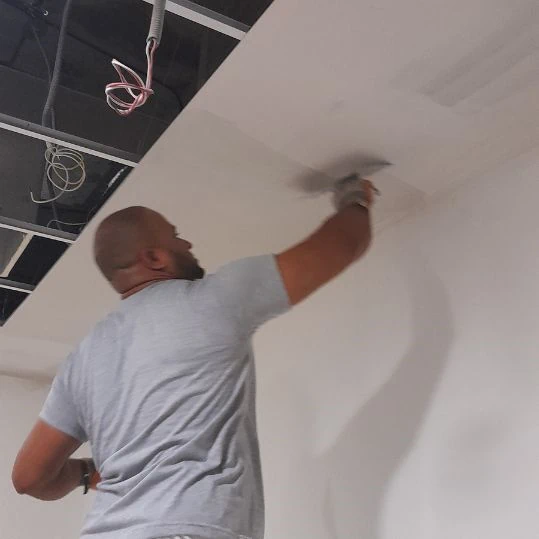Instalación de Drywall en Techos - Facility Venezuela
