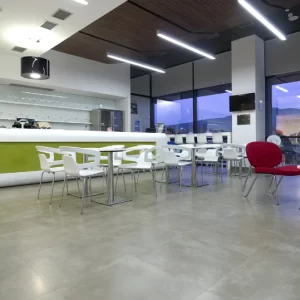 ChatGPT dijo: ¿Quieres renovar tus espacios con una empresa de construcción y revestimiento de pisos para interiores? En Facility Venezuela te ofrecemos soluciones elegantes y funcionales, adaptadas a cada ambiente: desde hogares hasta oficinas o locales comerciales. Trabajamos con acabados de alta calidad, tiempos de entrega garantizados y diseños que marcan la diferencia. ¡Convierte cada piso en el reflejo de tu estilo, con el respaldo de los expertos!