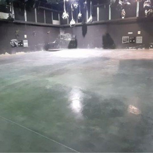Pisos de concreto para estudio de televisión en Caracas Venezuela