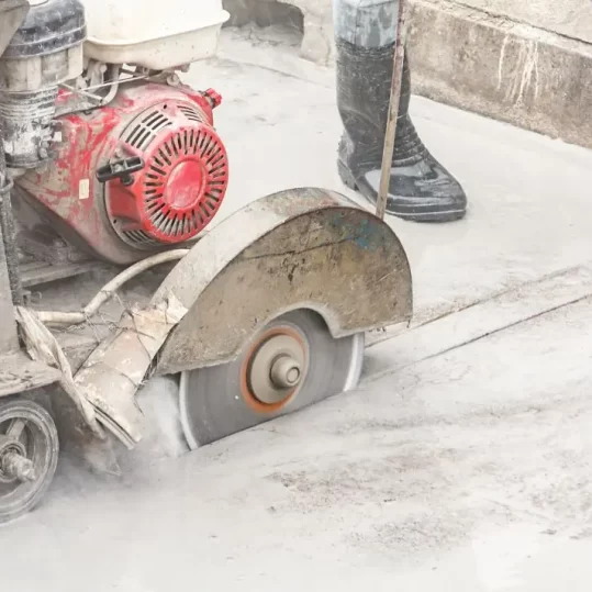 Sellado de Juntas de Dilatación en Pisos de Concreto - Facility Venezuela