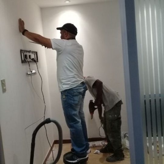 remodelacion de oficinas en venezuela - facility venezuela
